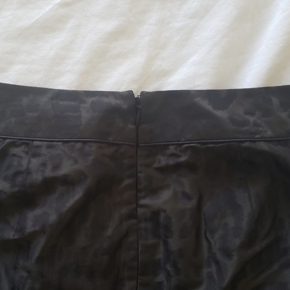 GAP Black Mini Skirt - Picture 3 of 5